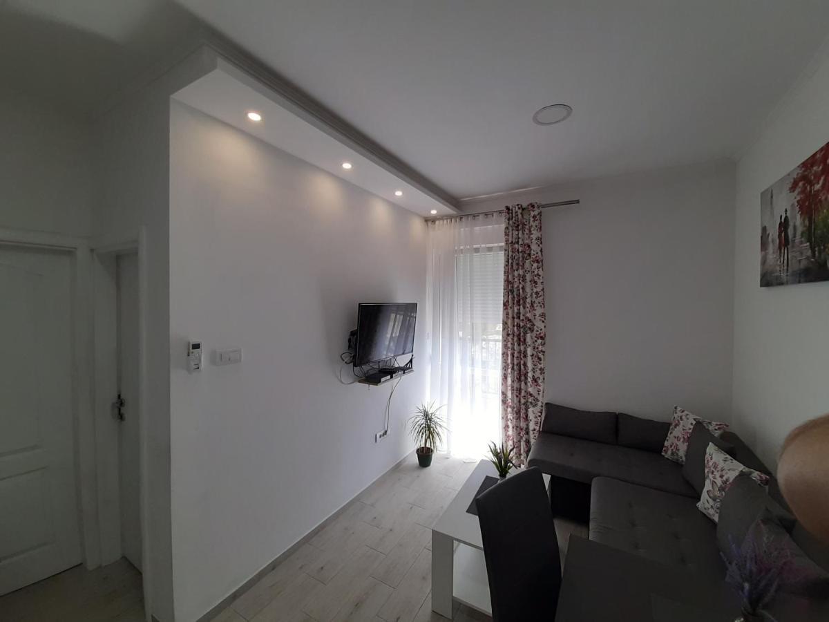 Apartments Ogurlic Херцег-Нови Экстерьер фото